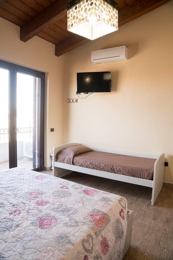 Room & Breakfast Le Magie Sindia Ngoại thất bức ảnh